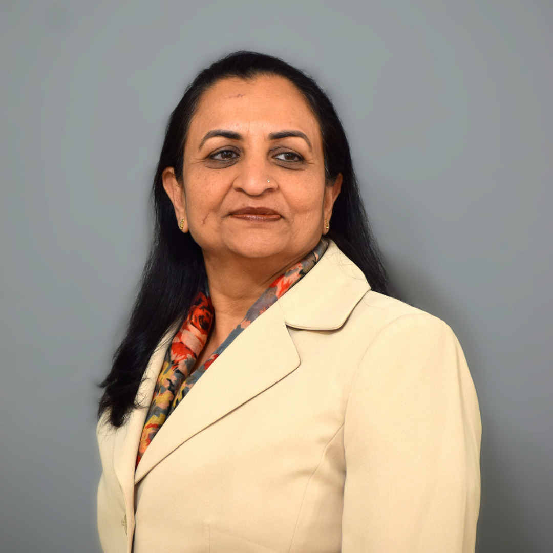 Photo of the founder, Chhaya Patel, and her experience and credentials.