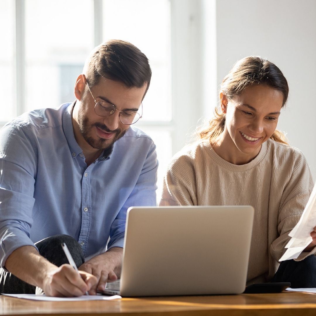 Image showing doctors as clients having a pleasant conversation.
