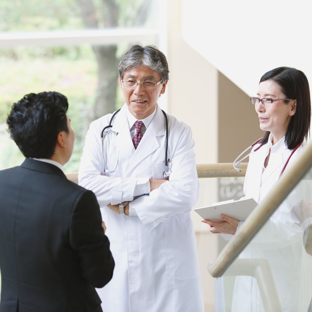 Image showing doctors as clients having a pleasant conversation.